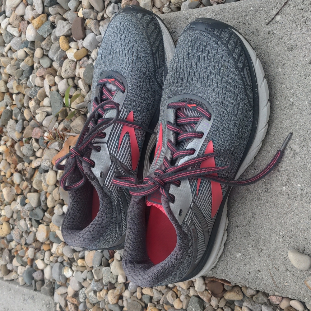 Brookes running shoes